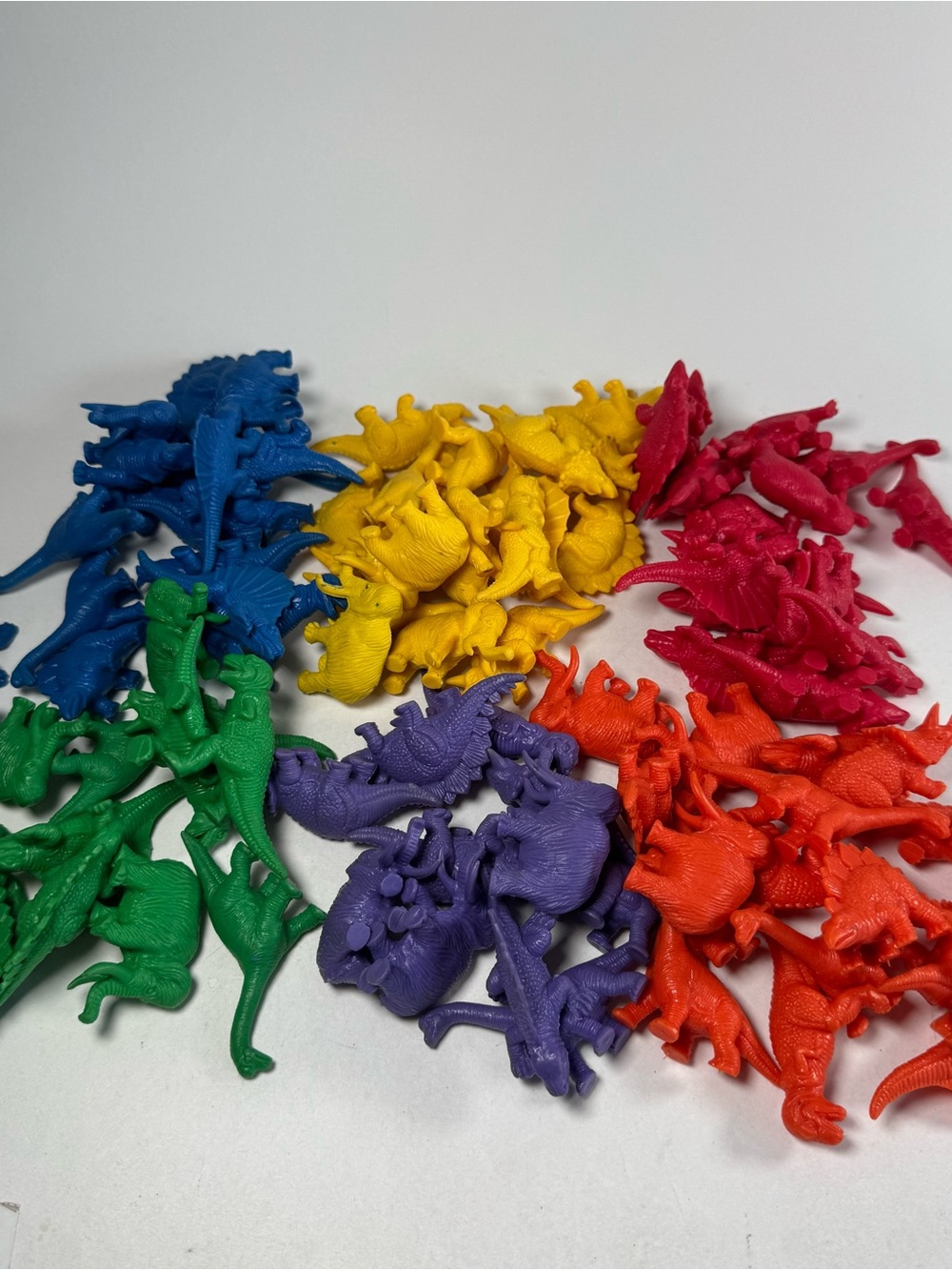 Learning Resource Mini Dinosaurs Counters Colorful Lot Of 88 Educational Toy